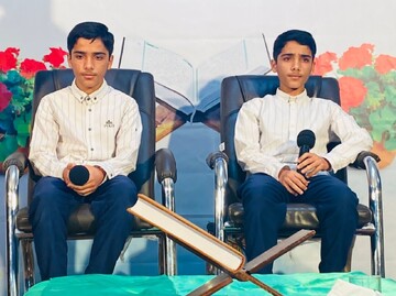 تصاویر/ محفل انس با قرآن کریم در روستای ارنگو پایین