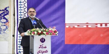 مدیران با تلاش جهادی در راستای خدمت صادقانه به مردم تلاش کنند