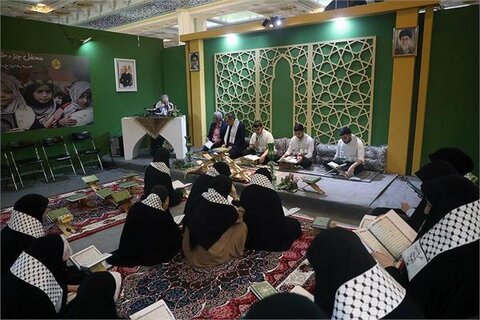 ​استعدادیابی از دانش‌آموزان مؤذن و حافظ قرآن در نمایشگاه قرآن کریم
