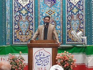 فیلم| جشن میلاد امام حسن مجتبی (ع)در مصلای نماز جمعه آران و بیدگل