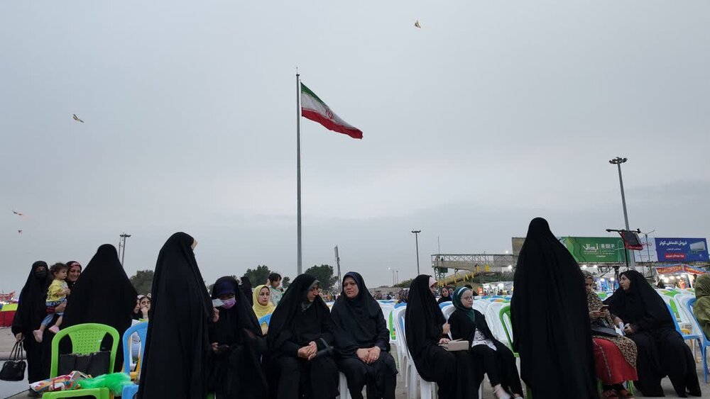 برپایی افطاری خیابانی ولادت کریم اهلبیت(ع) در پارک ساحلی غدیر بندرعباس