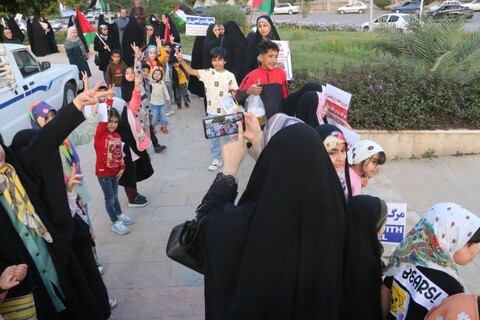 تصاویر/ اجتماع مادران و کودکان بوشهری در حمایت از مردم مظلوم غزه