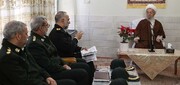 Chief Police meets with Grand Ayatollah Makarem Shirazi