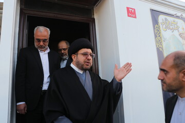 خدمت به مردم دارای اجر و پاداش نزد پروردگار است