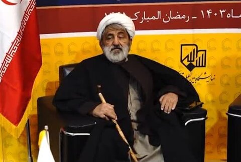 حجت‌الاسلام والمسلمین قوچانی از اساتید نجف اشرف