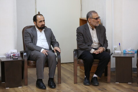دیدار نوروزی رئیس دانشکده دین و رسانه با آیت الله اعرافی