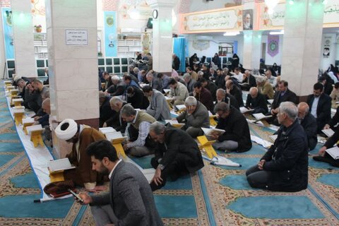 تصاویر/ مراسم جمع خوانی قرآن کریم در مسجد بقیة الله ارومیه