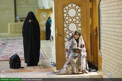 بالصور/ مراسيم إحياء الليلة التاسعة عشرة من شهر رمضان المبارك في حرم السيدة فاطمة المعصومة عليها السلام بمدينة قم المقدسة