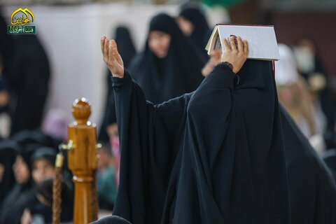 مراسم قرآن به سر گرفتن در شب نوزدهم ماه رمضان در عتبه کاظمیه