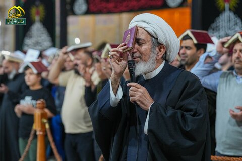 مراسم قرآن به سر گرفتن در شب نوزدهم ماه رمضان در عتبه کاظمیه