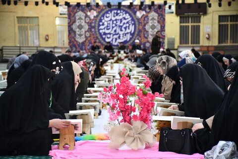 تصاویر/ محفل جزء خوانی قرآن کریم در نوزهمین روز ماه مبارک رمضان در مصلای امام خمینی (ره)شهرستان خوی