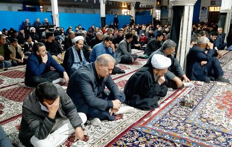 تصاویر/ مراسم احیاء شب ۲۱ رمضان در شاهین دژ