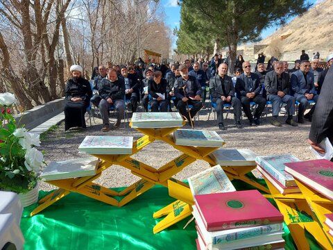 تصاویر/محفل انس با قرآن در تفرجگاه ازناو خلخال