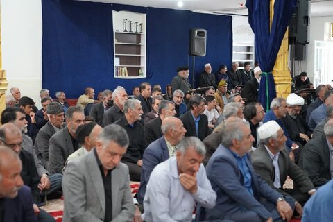 تصاویر سلسله جلسات تفسیر قرآن در خرم آباد