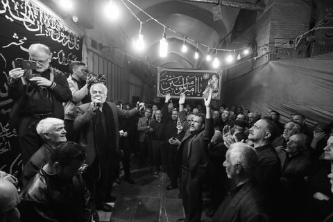 قافله عزای حضرت علی(ع) در بازار اصفهان
