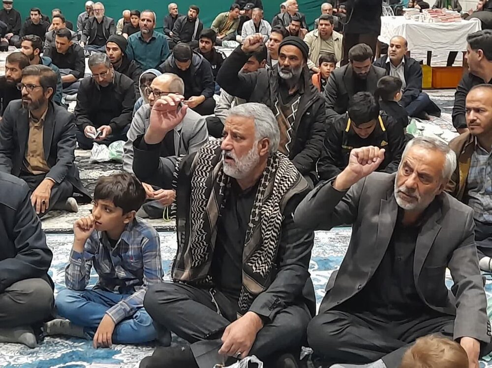 تجمع مردم کاشان در محکومیت حادثه تروریستی دمشق+ عکس