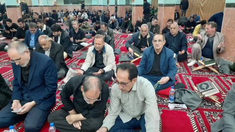 تصاویر/شور و معنویت در سومین شب قدر در مصلی امام خمینی(ره) پارس‌آباد
