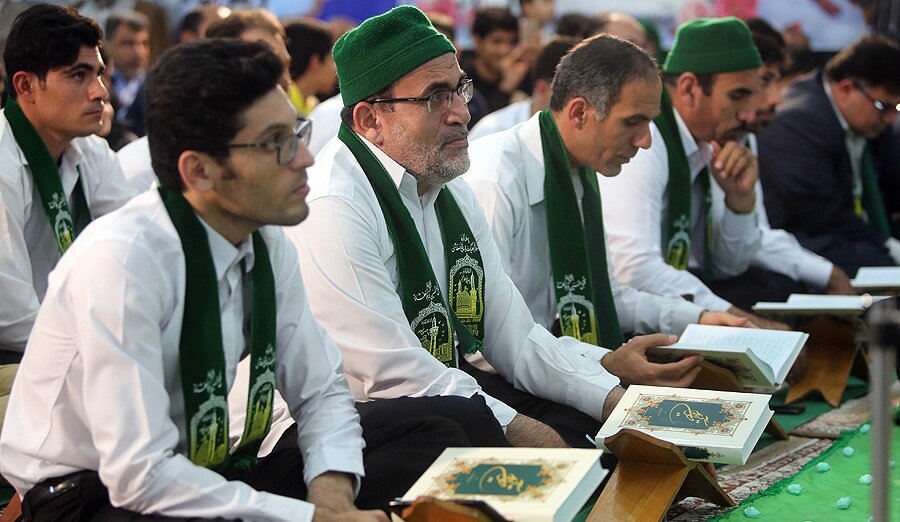 روستایی کوچک در بوشهر که محفلی ۸ هزار نفری در دل خود جای داد+ عکس