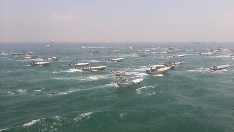 تصاویر/ رژه شناورهای مردمی در حمایت از قدس شریف