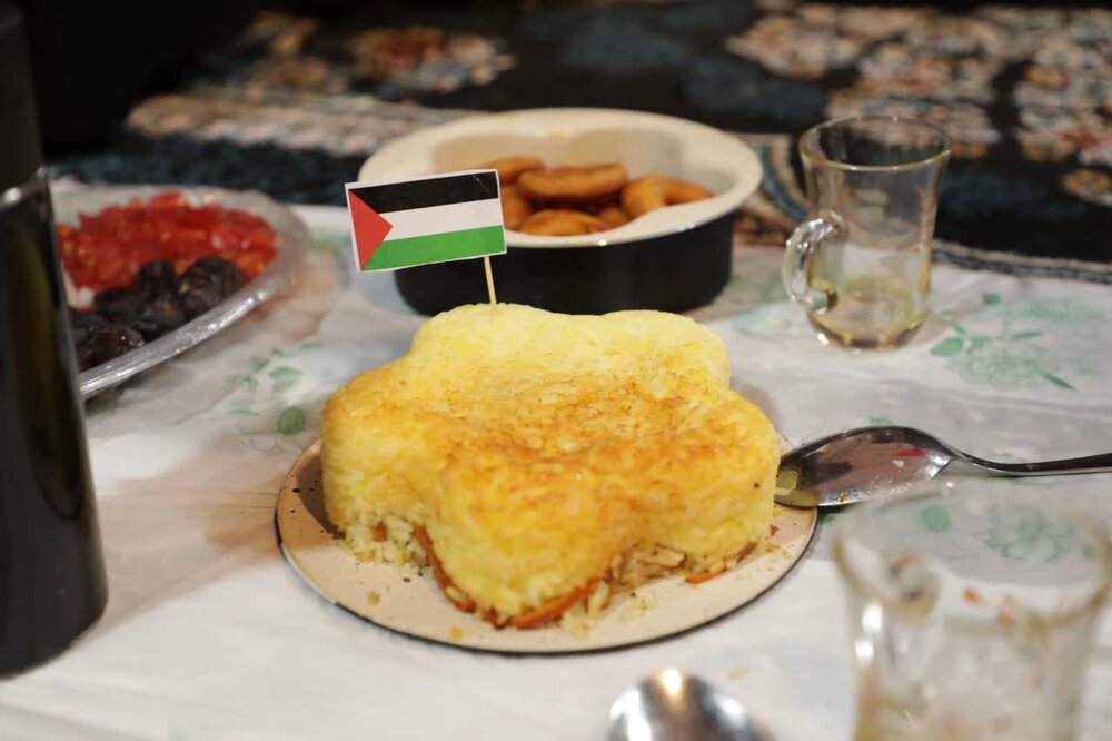 اجرای پویش جهانی «پخت مقلوبه فلسطینی» در قم