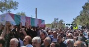 فیلم | حضور پرشور مردم اصفهان در مراسم تشییع پیکر شهید سرلشکر زاهدی