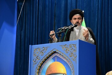 مسئولان به بیمه و امنیت شغلی کارگران توجه کنند