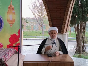 باید هویت و ذات خبیث رژیم صهیونیستی را به دنیا بشناسانیم