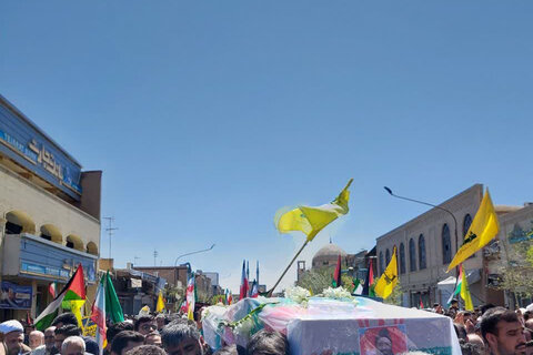 تصاویر/ راهپیمایی روز قدس 1403 با تشییع شهدا در یزد