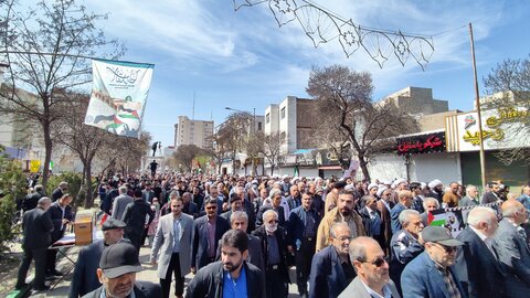 تصاویر/راهپیمایی روز قدس در اردبیل با حضور پرشور طلاب و روحانیون