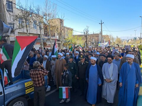 تصاویر/ برگزاری راهپیمایی روز جهانی قدس در شهرستان کامیاران