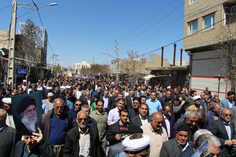 تصاویر/  راهپیمایی روز جهانی قدس در شهر تکاب