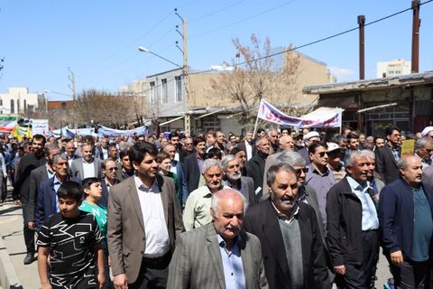 تصاویر/  راهپیمایی روز جهانی قدس در شهر تکاب