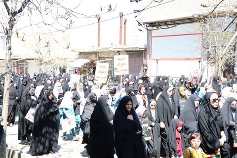 تصاویر/  راهپیمایی روز جهانی قدس در شهر تکاب