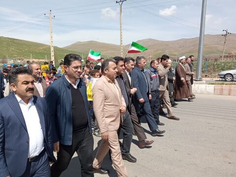 تصاویر/ راهپیمایی روز جهانی قدس در پیرانشهر