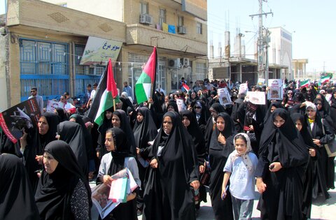 تصاویر/ راهپیمایی روز قدس در بندر دیّر