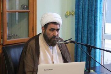 مدیران و مسئولان باید شعار سال  رهبری را عملیاتی کنند