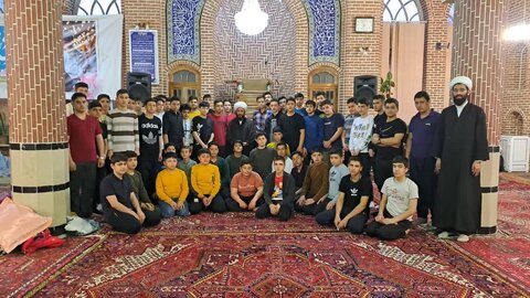 تصاویر/ مراسم اعتکاف رمضانیه پسرانه در مسجد حاج بابا شهرستان خوی