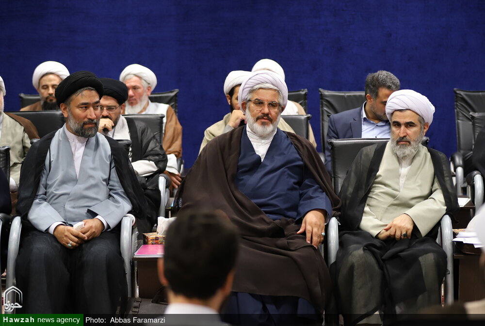 تصاویر/دیدار دبیران ستادهای راهبری حوزههای علمیه با آیت الله اعرافی تصاویر/دیدار دبیران ستادهای راهبری حوزههای علمیه با آیت الله اعرافی