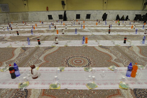 تصاویر / ضیافت افطاری کادر نوجوان کانون های فرهنگی هنری مساجد استان قم