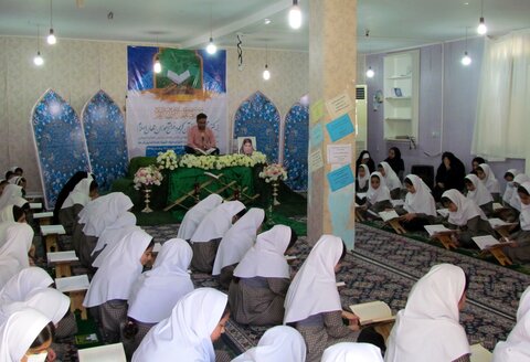 تصاویر/ محفل دانش‌آموزی قرآن کریم در بندر دیّر