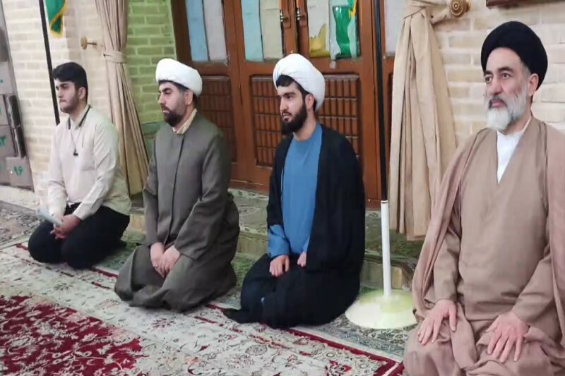 برگزاری سنت اعتکاف ماه مبارک رمضان دانش آموزی در کرمانشاه+ تصاویر