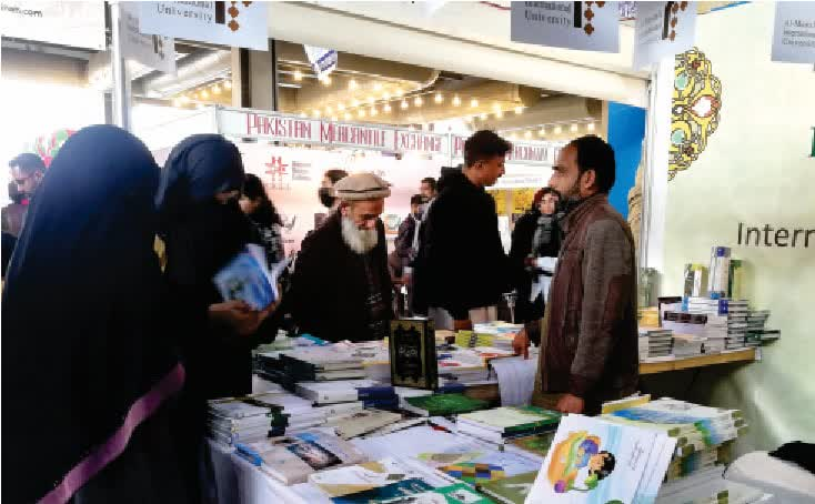 گزارشی از حضور نمایندگی جامعةالمصطفی در نمایشگاه کتاب لاهور و اسلام آباد