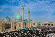 تصاویر/ مسجد جمکران میں نماز عید فطر کا دلکش منظر