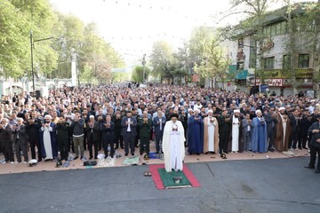 تصاویر/ اقامه نماز عید فطر در کرج