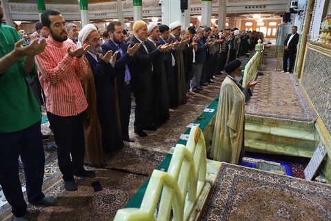 تصاویر/نماز عید فطر در حرم حضرت معصومه (س)