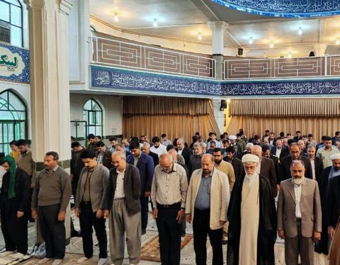 تصاویر/اقامه نماز عید فطر در شهرستان کامیاران