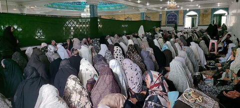 تصاویر / اقامه نماز عید فطر در برخی شهرستان‌ای