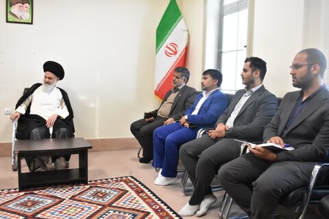 تصاویر/ دیدار آیت الله حسینی بوشهری با رئیس دانشگاه آزاد بوشهر