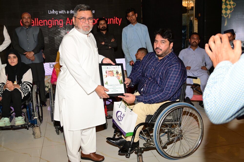 ایک انسان کے درد کا احساس اور اس کا مداوا کرنا توفیق خداوندی ہے