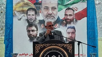 شهید زاهدی فرمانده ای مخلص، متواضع و دوست داشتنی بود